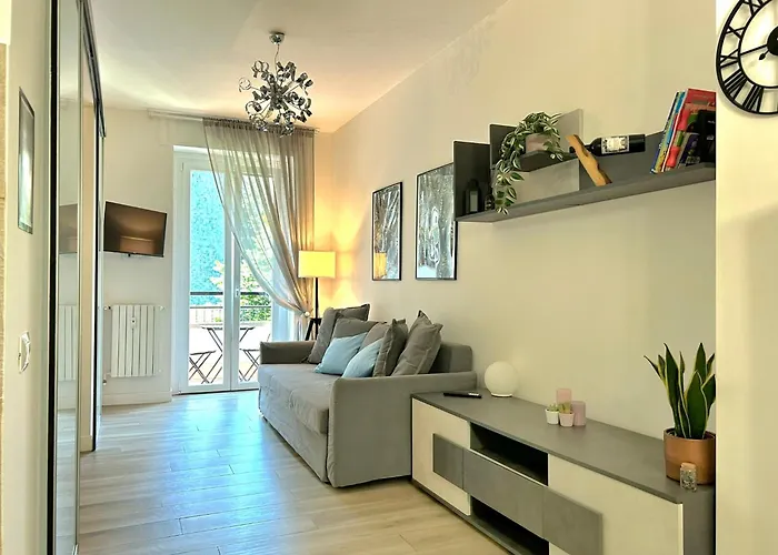 Modern Apartments Mm3 Afforifn Only 15 Min From Duomo